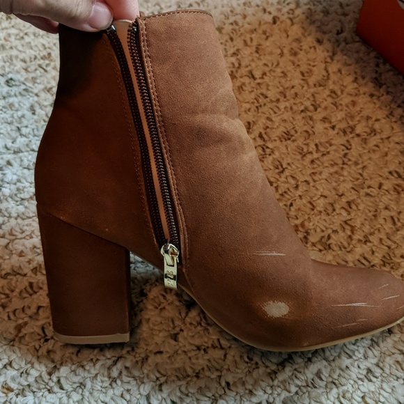 Brown booties - Picture 4 of 4